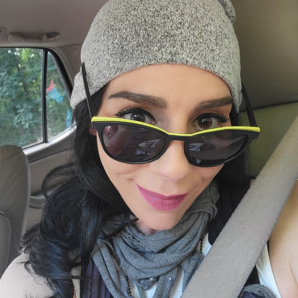 Meet your Posher, Jaime